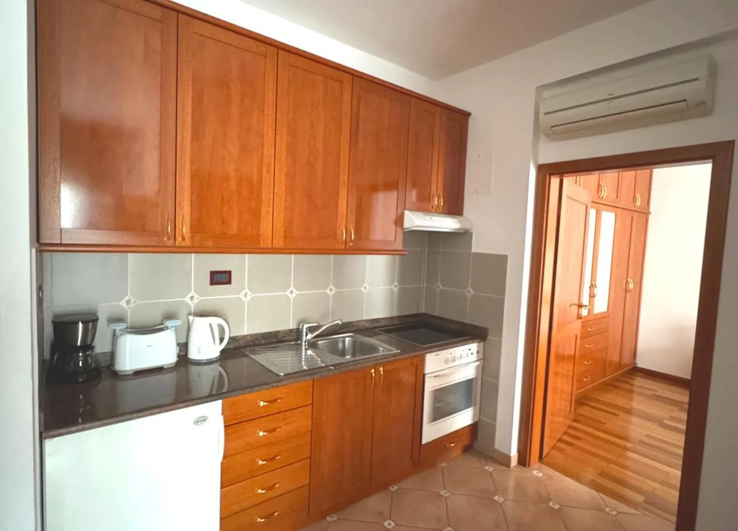 Apartments Villa Mirjam Porec 0*,